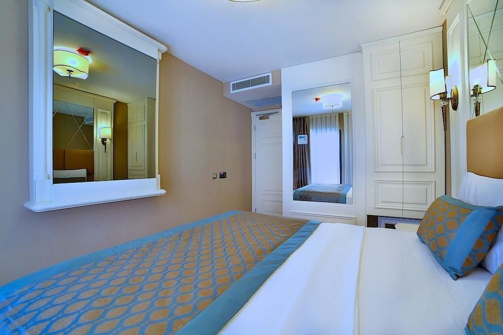 undefined Beethoven Hotel & Suite 6