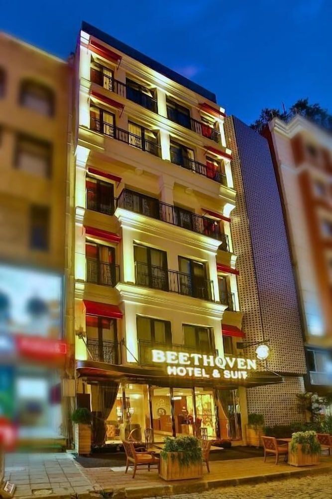 undefined Beethoven Hotel & Suite 3