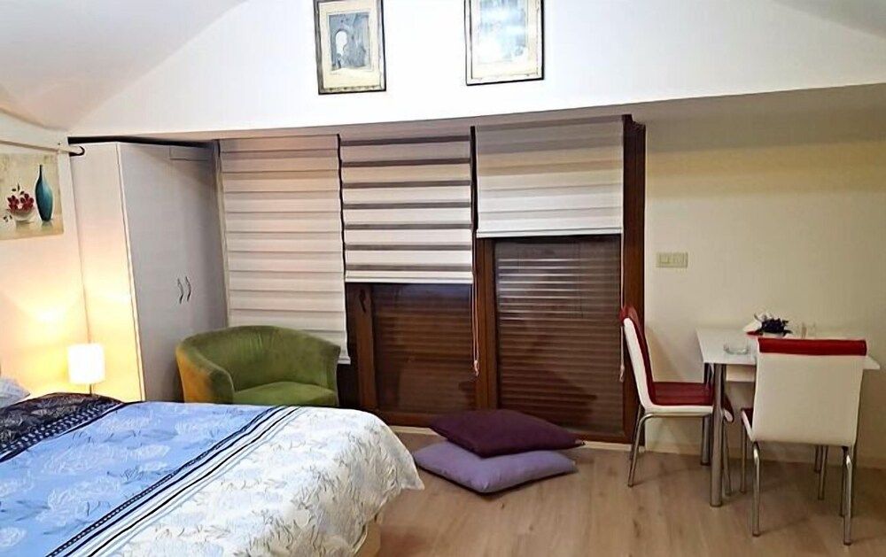 Deluxe Suite, Multiple Beds (Apartment 16)