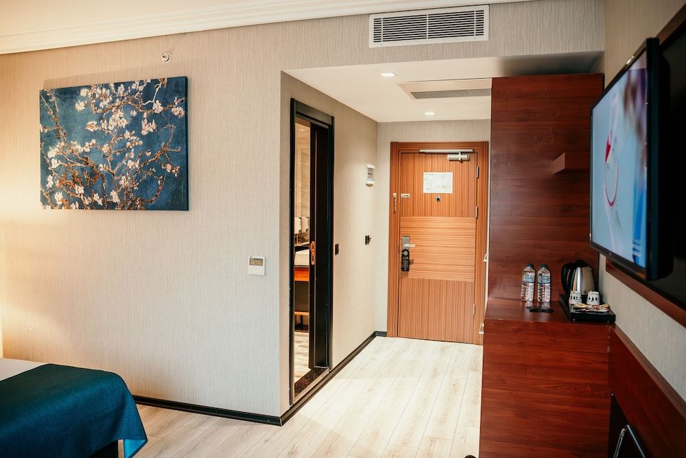 Grand Vaves Otel Standard Room 4