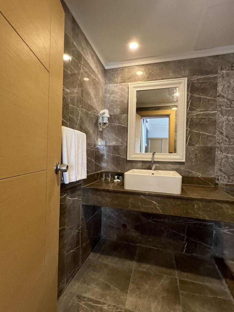 SL La Perla Hotel Kemer All Inclusive Standard Room, Mountain View 21