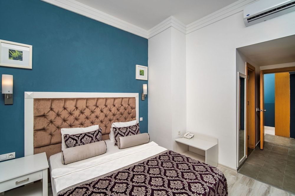 SL La Perla Hotel Kemer All Inclusive Standard Room, Mountain View 16