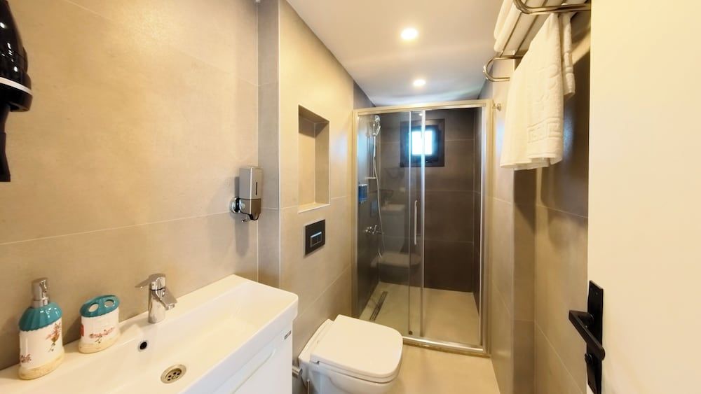 Derin Suite Hotel Comfort Studio, 1 Bedroom 5