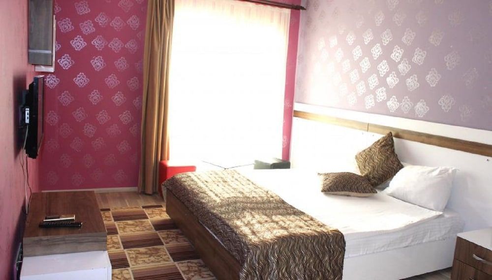 undefined Tuyap C1 Suite