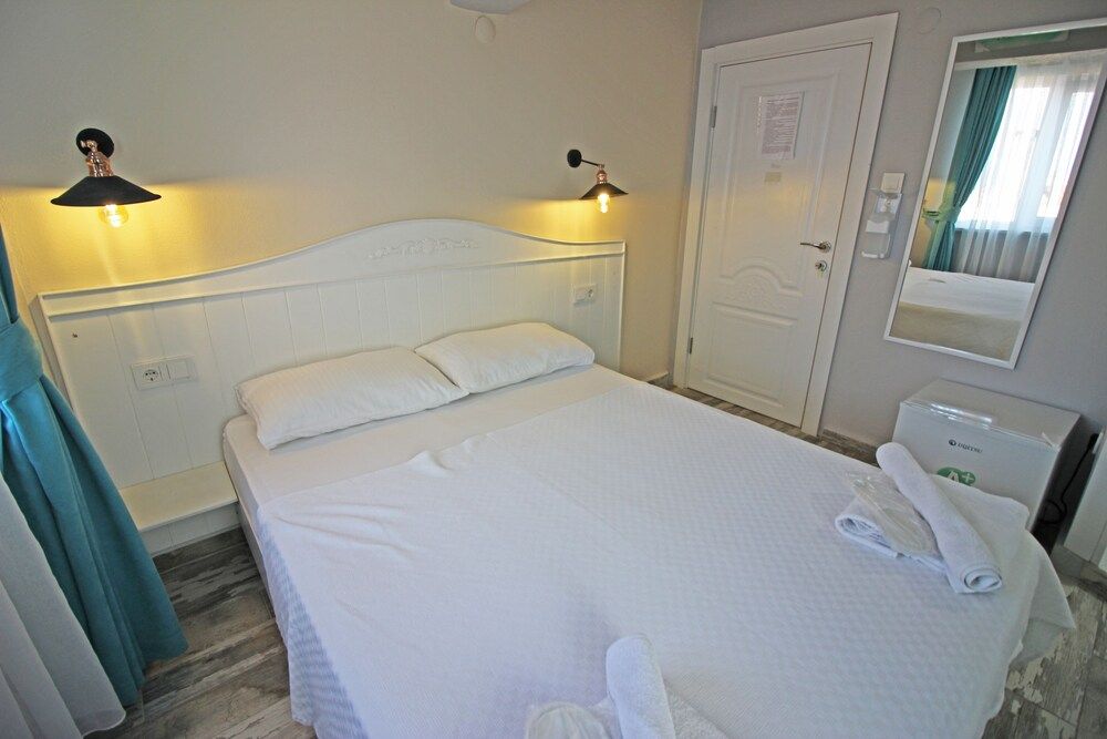 Hambarli Otel Standard Double Room, Partial Sea View 4