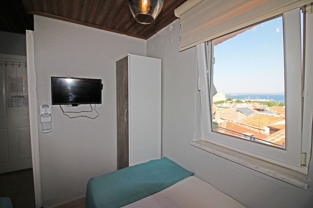 Hambarli Otel Twin Room, Sea View 5