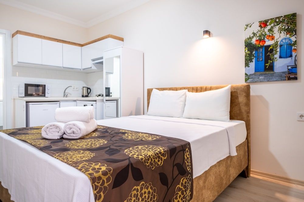 Fi Homes - Adults Only Studio 12