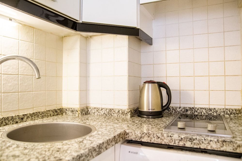 Fi Homes - Adults Only Studio 14