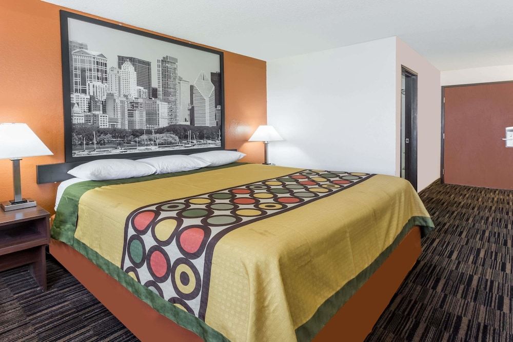 Standard Room, 1 King Bed, Accessible