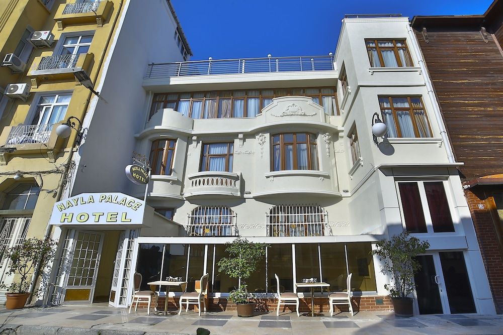 undefined Nayla Palace Hotel 5