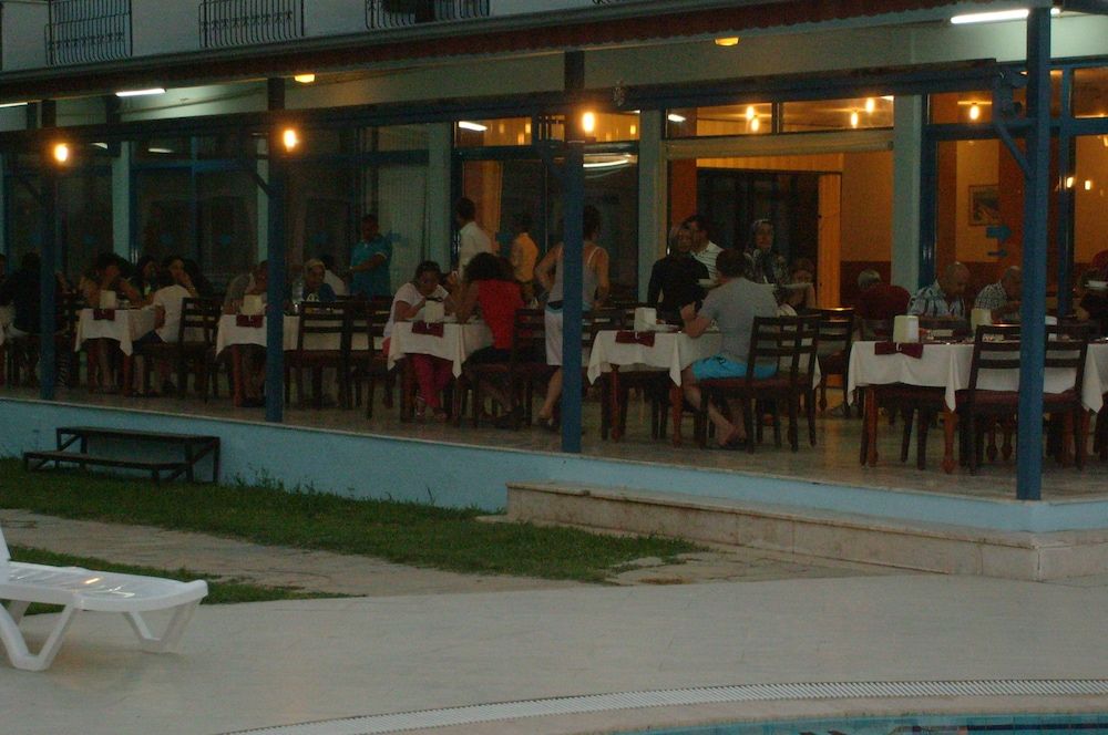 undefined Aymes Hotel 9