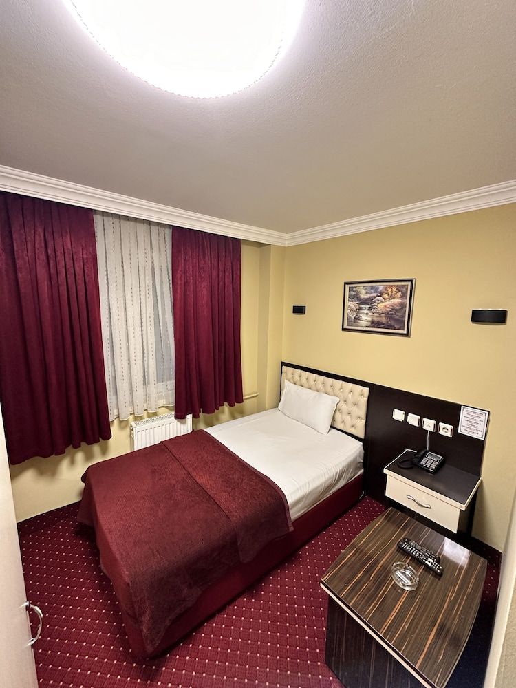 undefined Mina 1 Hotel 10