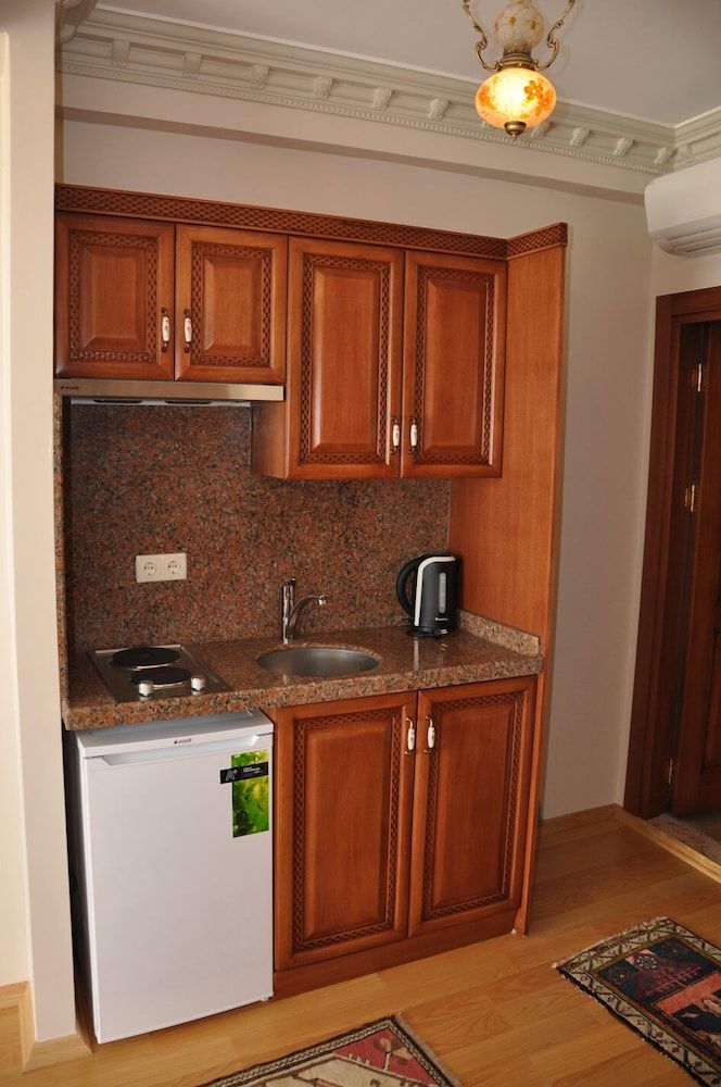 Motif Apart Superior Studio Suite, 1 Double Bed with Sofa bed, City View 8