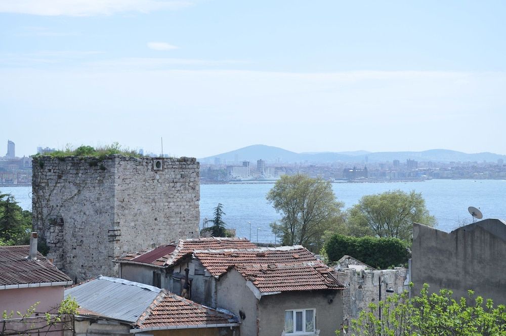 undefined Motif Apart 3