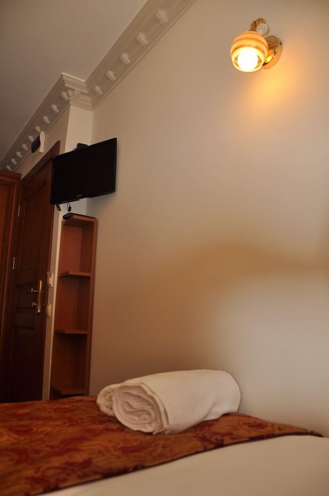 undefined Motif Apart 7