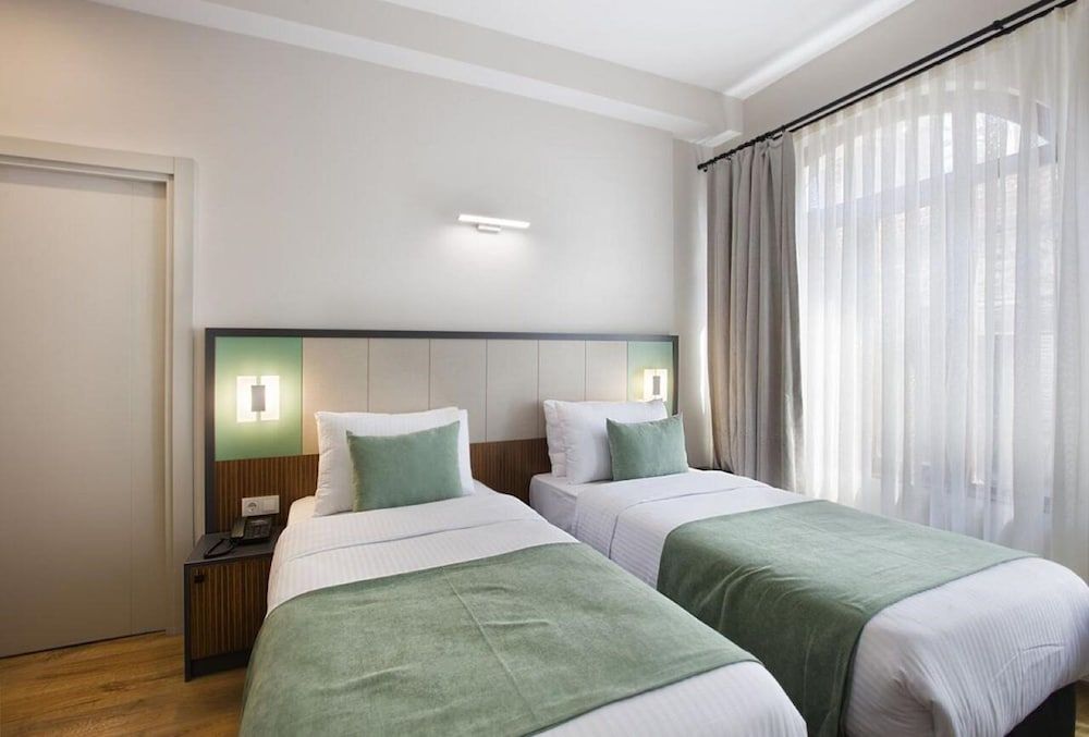undefined Juno Hotel Taksim