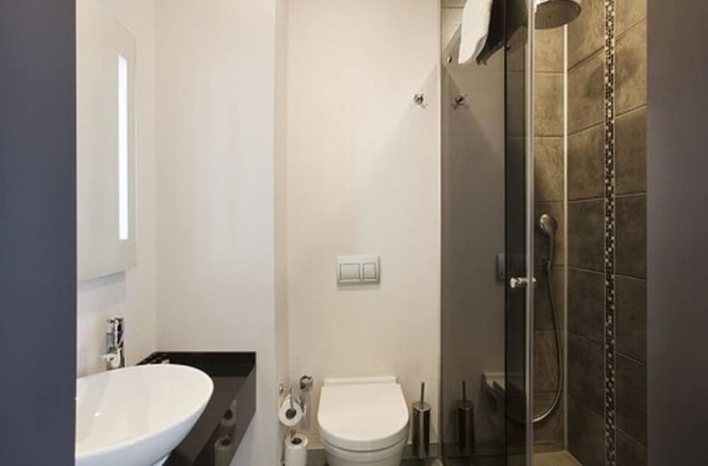 Juno Hotel Taksim Standard Room 8