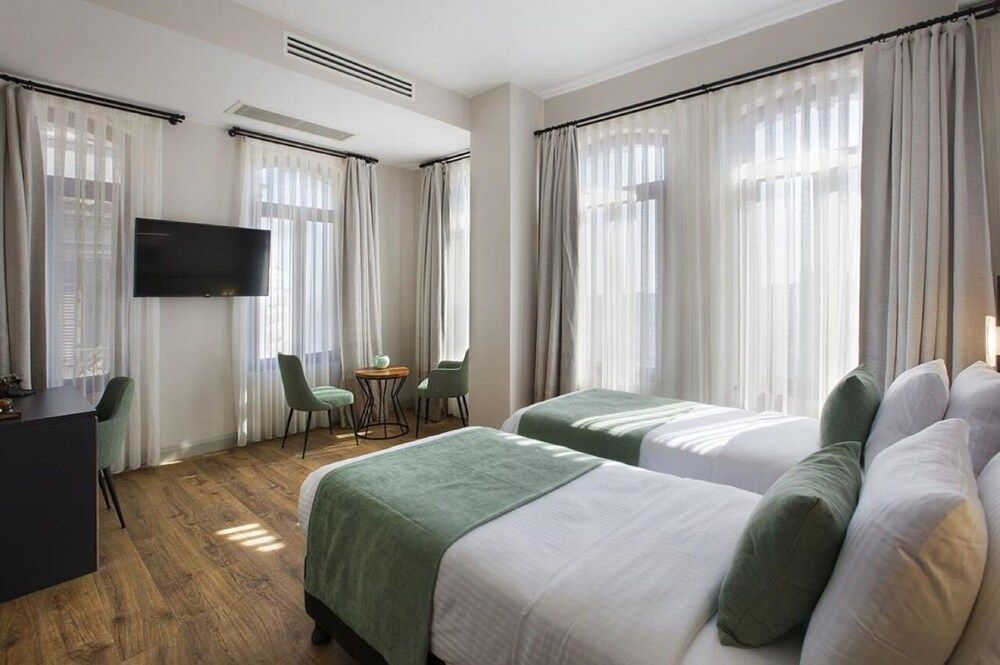 undefined Juno Hotel Taksim 3