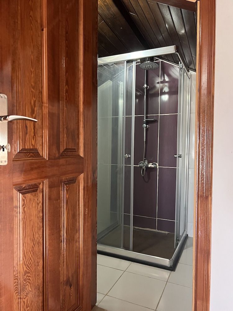 Alayaz Hotel Economy Double Room 3