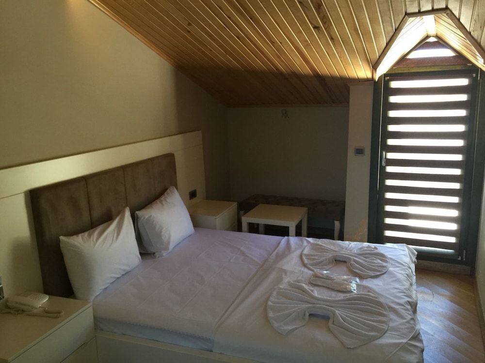 undefined Leader Mansion Hotel & Suite 2