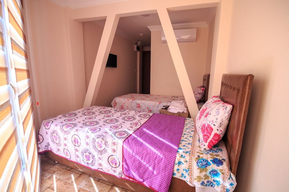 Amasra Aydoğan Otel Economy Twin Room 5