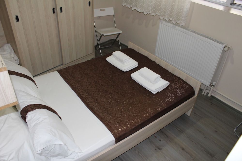 undefined Carvan Hotel 8