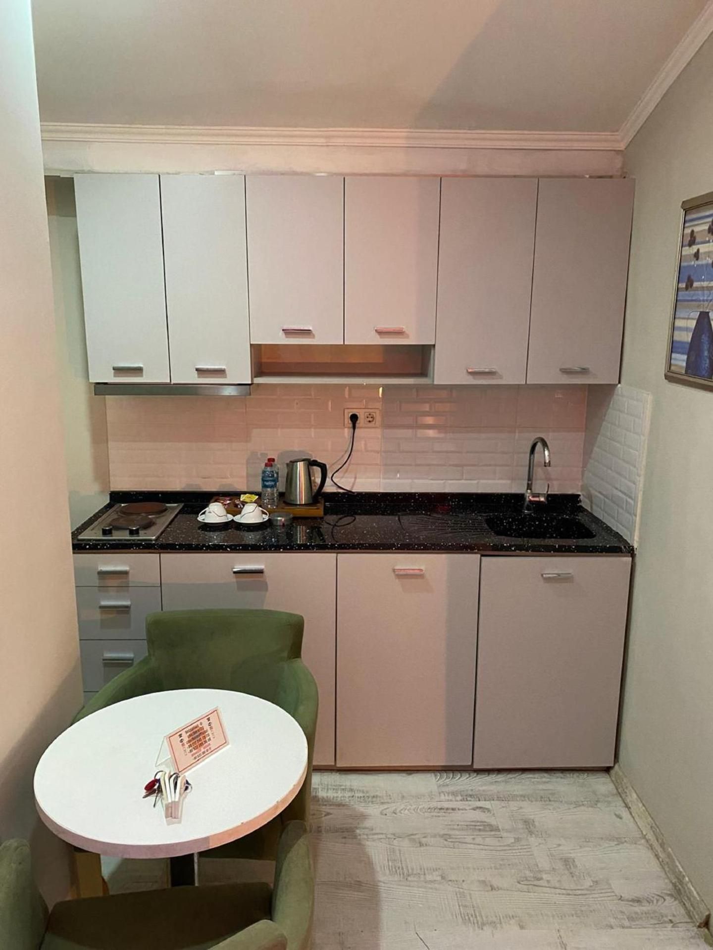 undefined Chez Bore 7