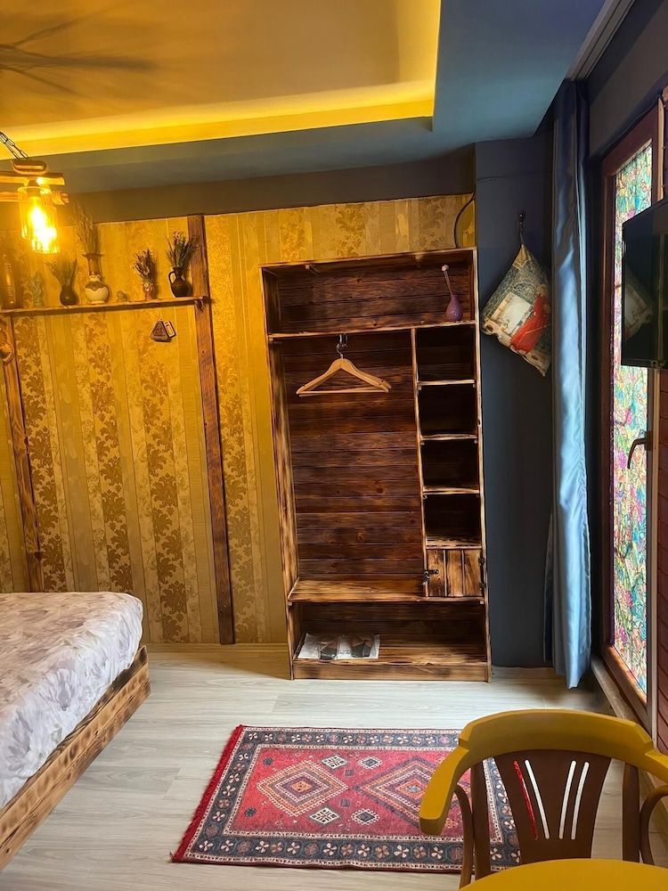 Marvel Suites- Adults Only Superior Double Room 15