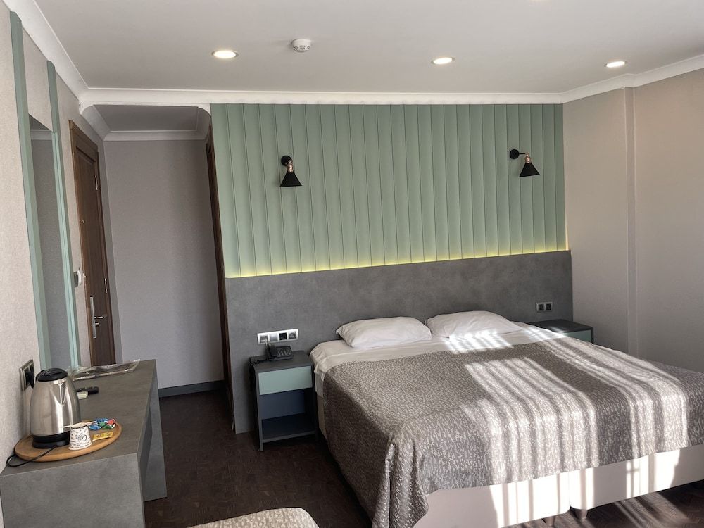 Keles Hotel Standard Room 5