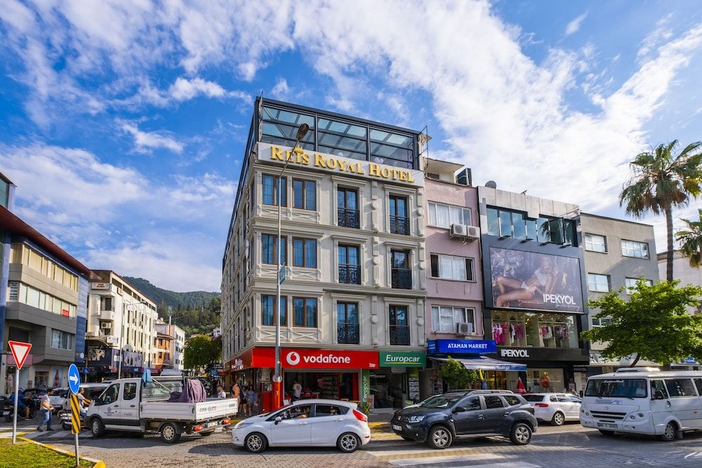 undefined Reis Royal Hotel 10