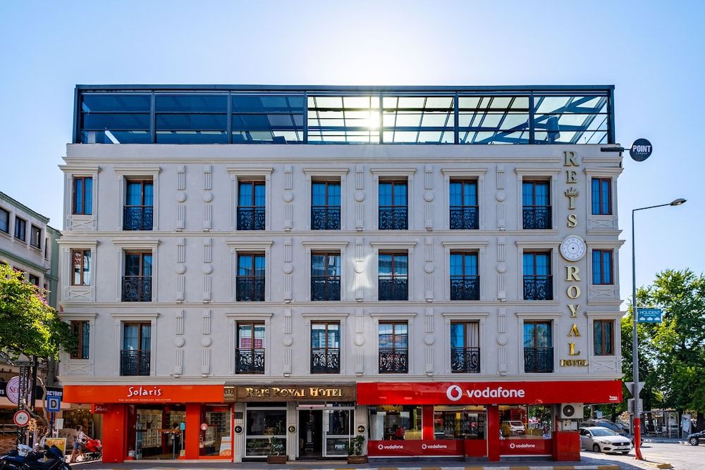 undefined Reis Royal Hotel 7