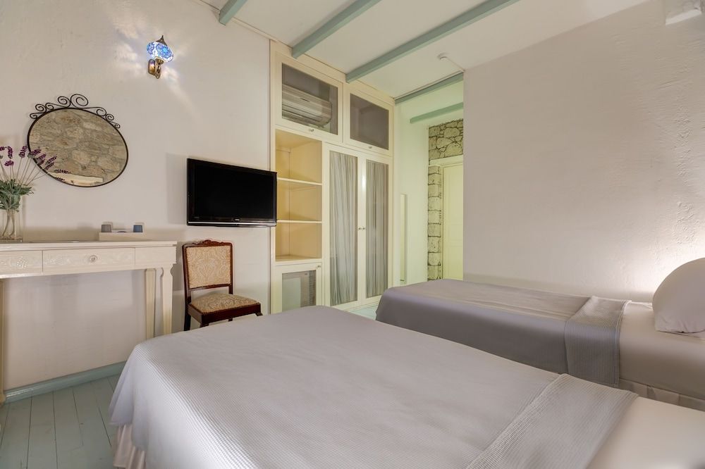 Beyaz Han Hotel Standard Room 4