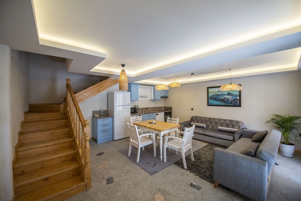 undefined Salonika Suites 3