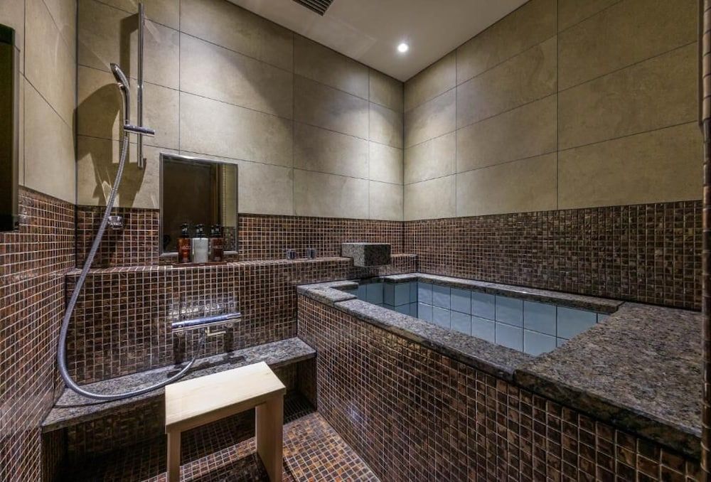 Kyoto Ryokan SAKANOUE Economy Twin Room 4