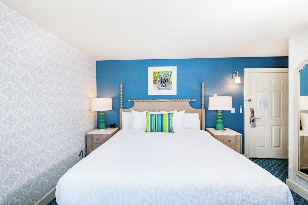 Room, 1 King Bed, City View