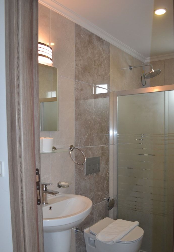 Hotel Uygar Standard Double or Twin Room 6