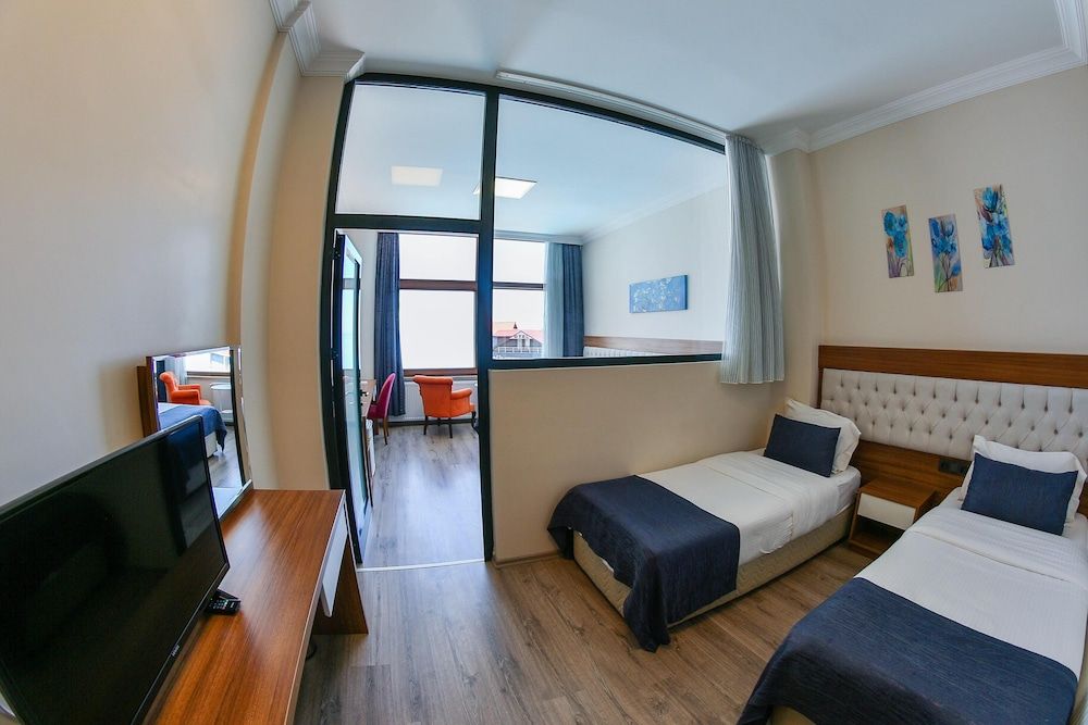 Diamond Hotel Family Room, 1 Bedroom