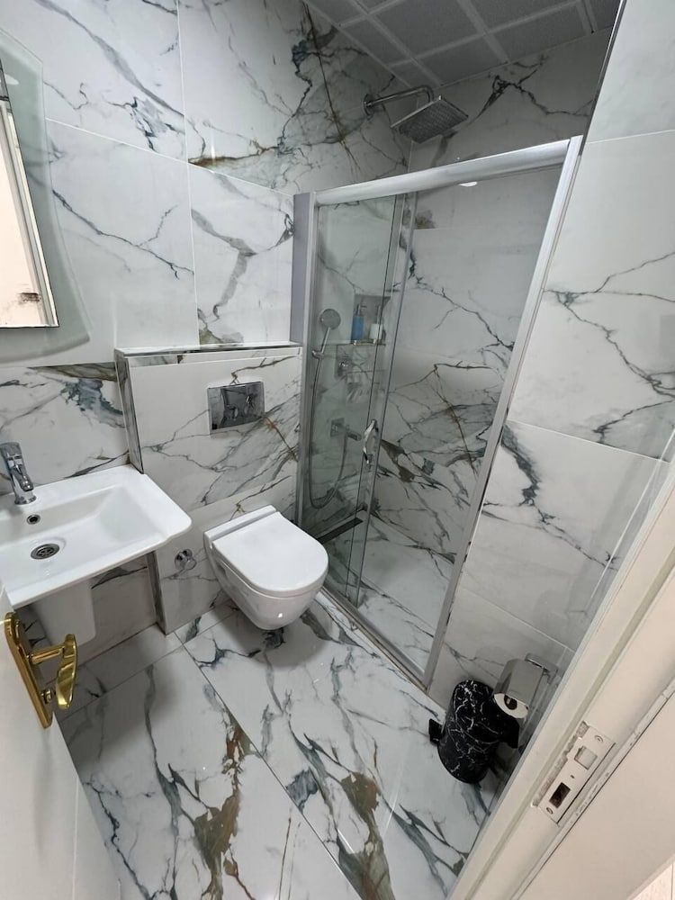 undefined ENS HOTEL 10
