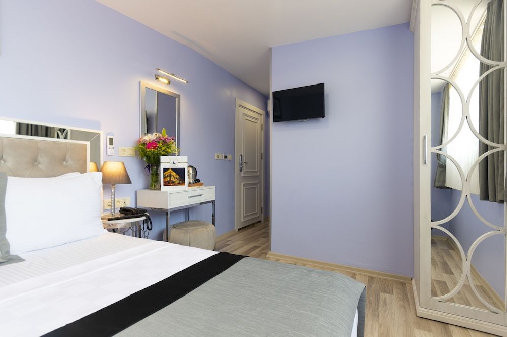 Primero Hotel Superior Double Room, 1 Bedroom, Non Smoking, City View 8