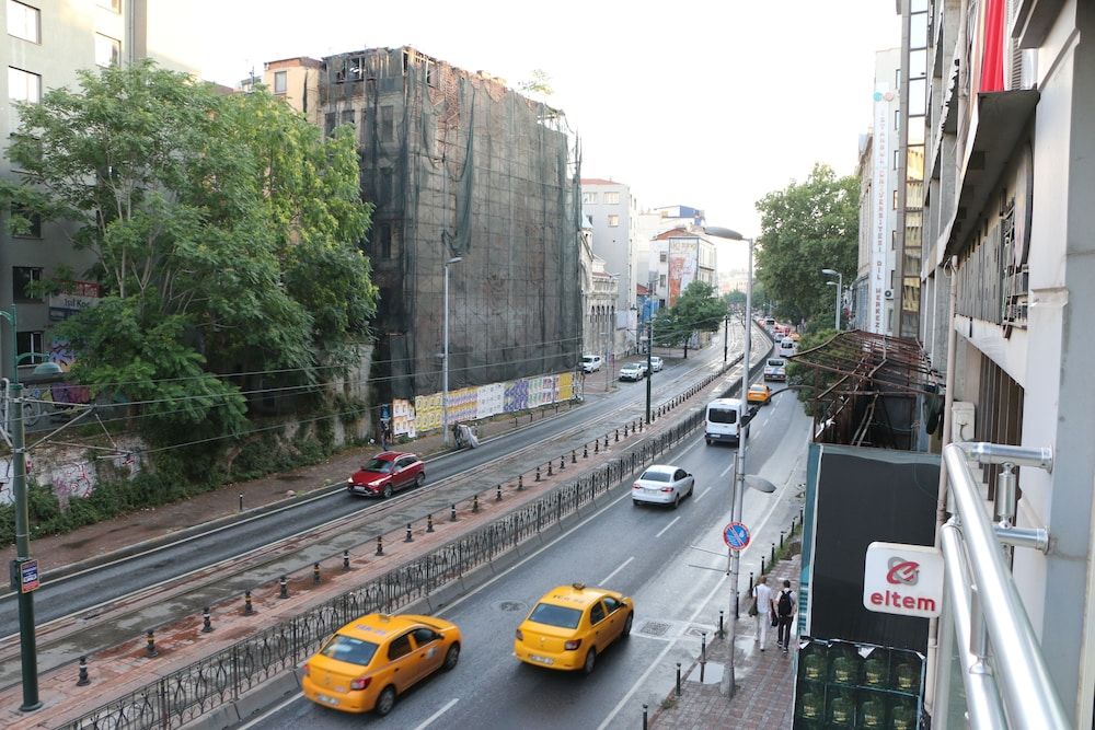 Miller Hotel Comfort Room 7