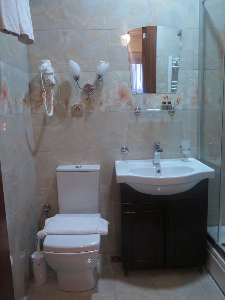 Nuray Hotel Family Suite 8