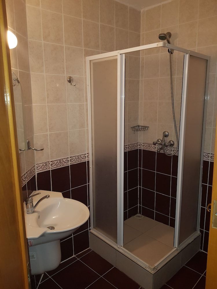 Malhun Hotel Standard Triple Room 4