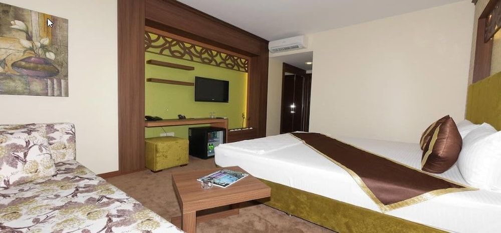 Hotel La Bella Bergama Classic Double or Twin Room 3