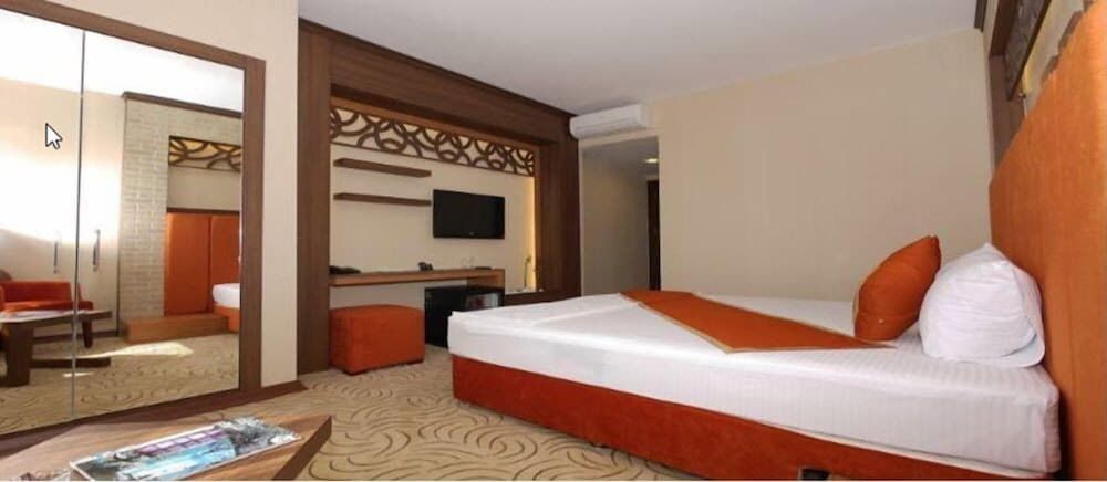 Hotel La Bella Bergama Classic Double or Twin Room 4