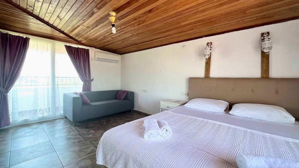 Satsuma Butik Otel Comfort Double Room 5