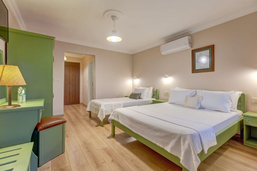 Gurel Garden House Superior Room 5