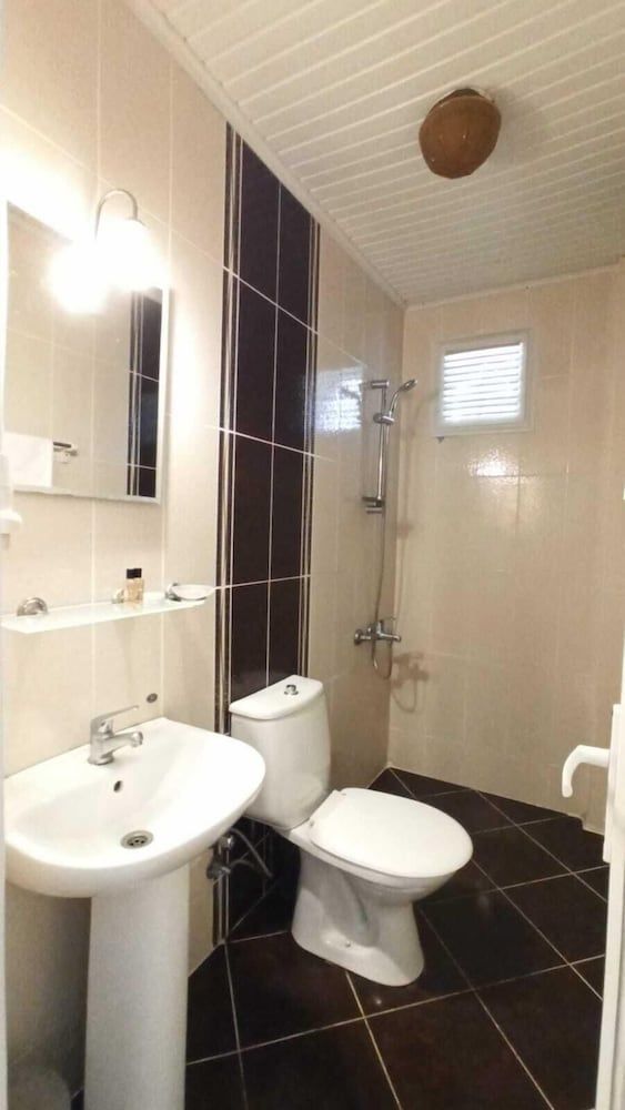 Ideal Pansiyon Twin Room 4