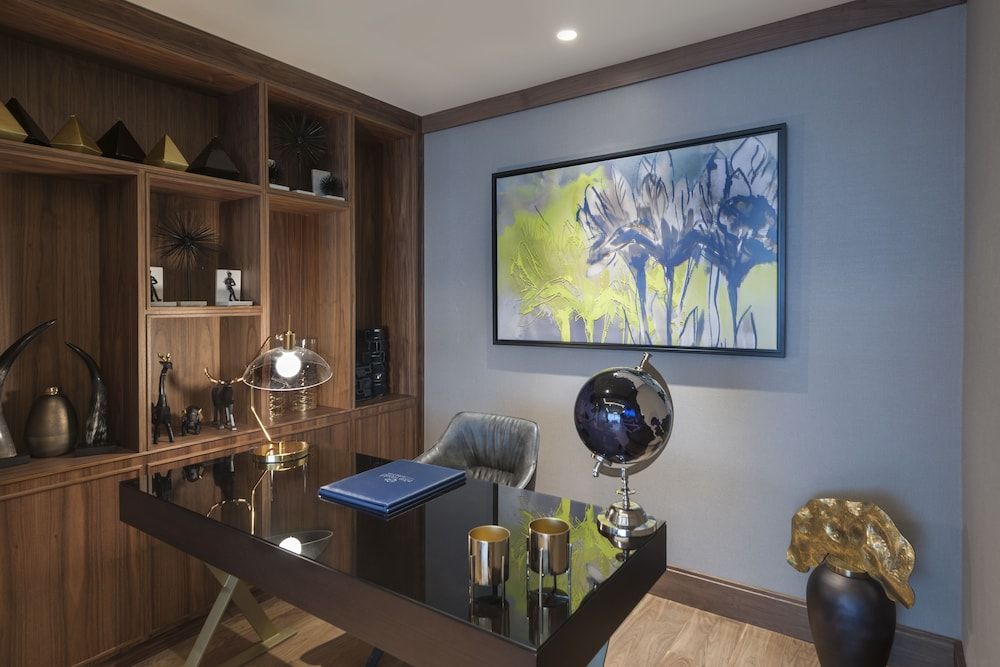 In-Room Business Center