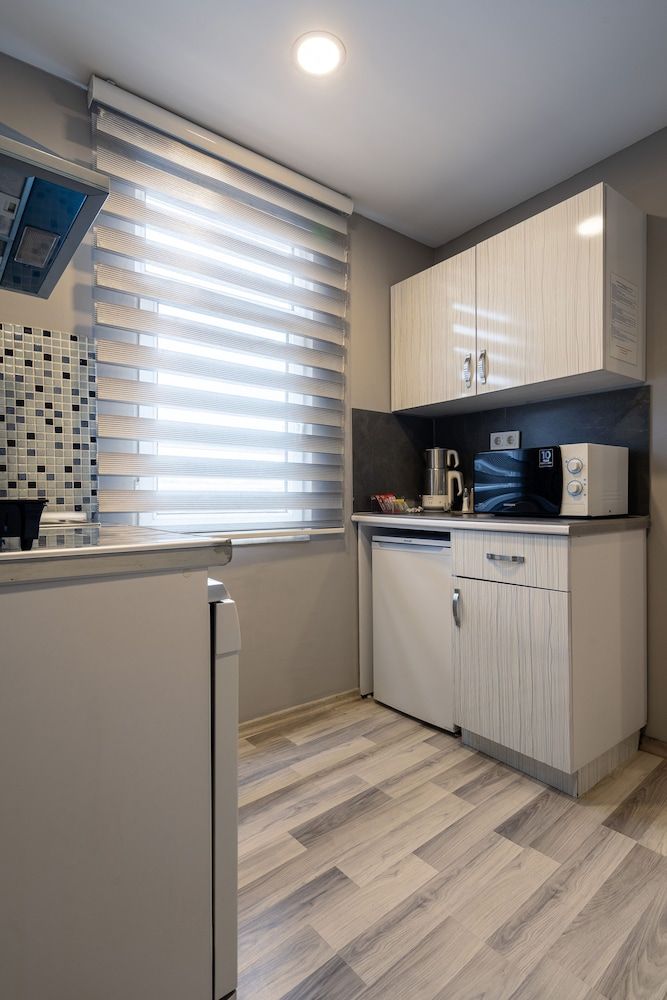 undefined Element Residence 9