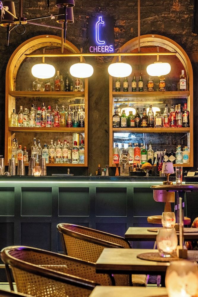 undefined Cheers Porthouse 8